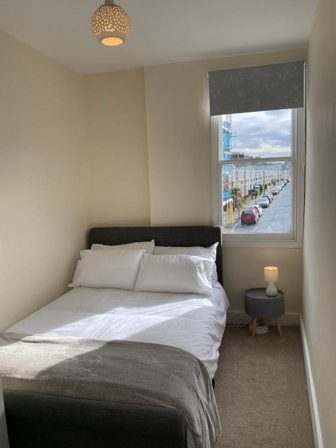 Apartment Lavender Hill London Luaran gambar