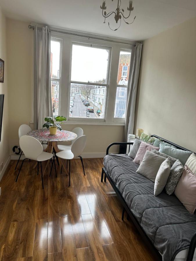 Apartment Lavender Hill London Luaran gambar